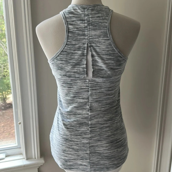 Marmot Running Tank Top, Size Small, Like new - Picture 4 of 7